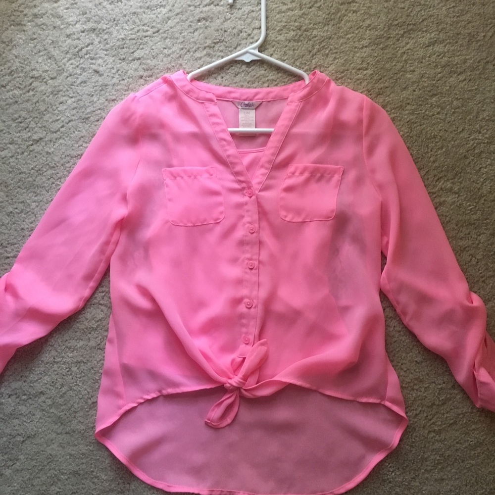 Candie’s long sleeve shirt/ pink with lace on back